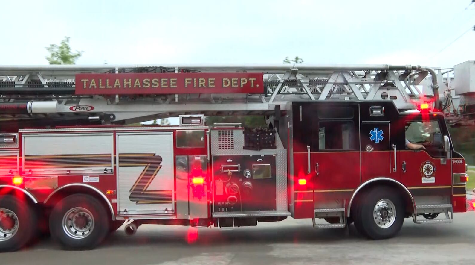 TFD: 2 dogs killed in house fire Sunday - Vimarsana News